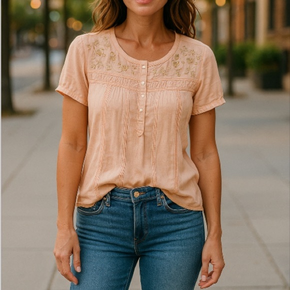 Café Marrakesh Women's Smocked Peach Babydoll Blouse with Floral Embroidery - Picture 11 of 11